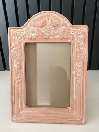 Vintage Terra cotta bird picture frame 5x7