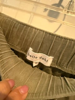 Bella Dahl olive joggers