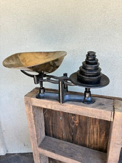 Confectioner's Scale Cast Iron Base No. 146
