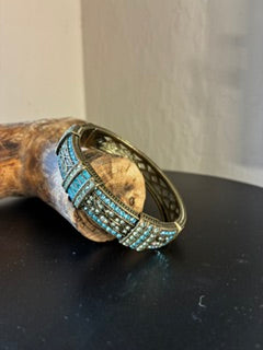 Heidi Daus Caribbean Blue Swarovski Crystal Bangle
