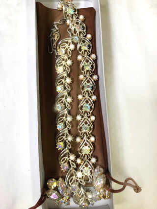 Vntg Coro Aurora Choker, Bracelet, Earrings Set