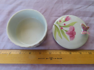 Porcelain trinket dish w/ butterfly
