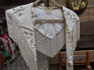 White leather shawl/collar with fringe