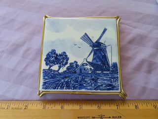 Delft Blue tile w/stnsd