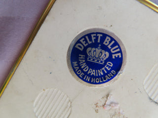Delft Blue tile w/stnsd