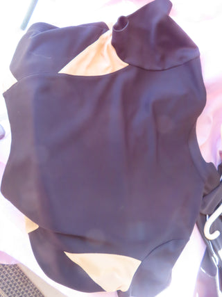 Black and tan golfing shirt size M