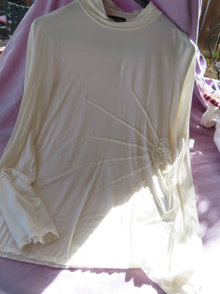 Max Edition cream color long sleeve top