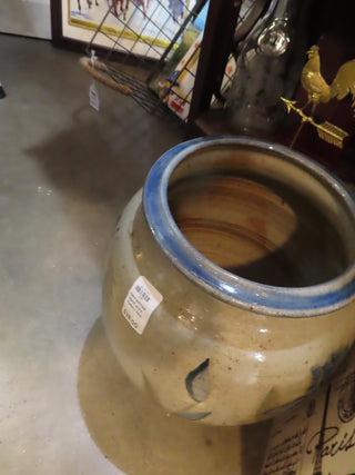 Hand painted Earth ware Pottery Vase