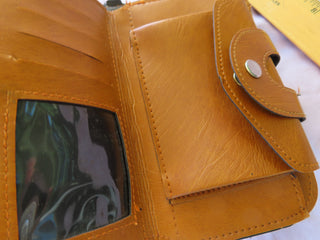 Leather wallet w/ cowboy hat horse shoes