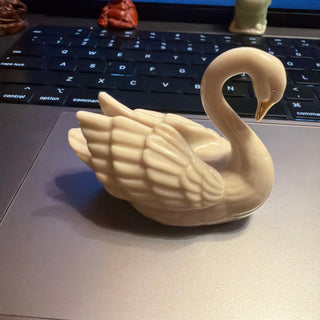 Lenox Swan Figurine 24K Gold Beak Place Card Holder / Cake Topper 2 1/4" X 3