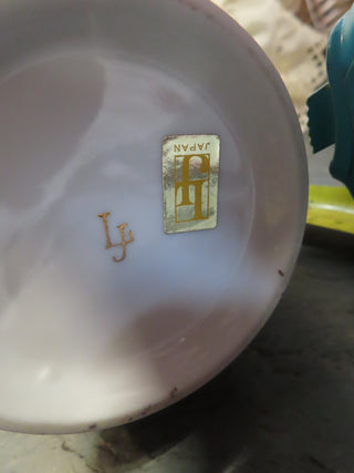 Ginger jar w/lid