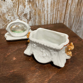 4" Victorian Style Dog on Pillow Fairing Trinket Box--SP