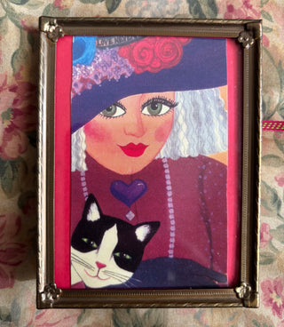 Love Hat Lady & Cat, Vintage Frame RCD