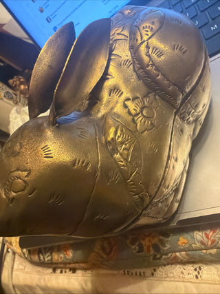 Vintage Gold Tone Metal Bunny Rabbit Trinket Box Lift Off Lid Figurine