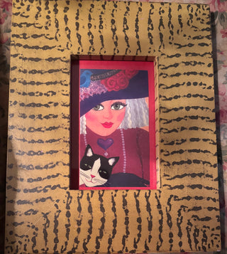 Love Hat Lady with Cat Wavy Line Frame 8.5x7" RCD