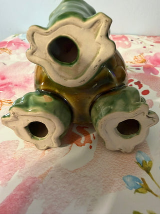 Planter Majolica Singing Frogs