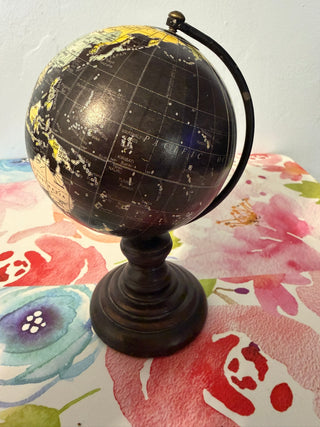 Globe 7" wood base