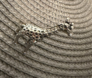 Giraffe 1 3/4" Silver-plate standing