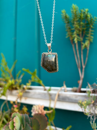 925 SS Labradorite Necklace