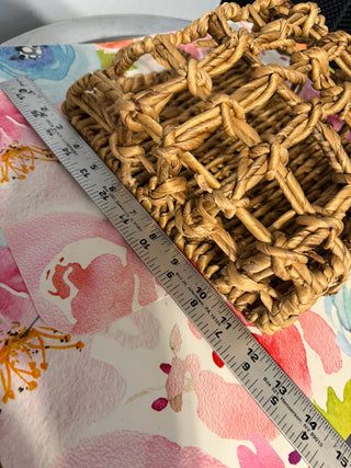 Basket Wall Pouch. Natural