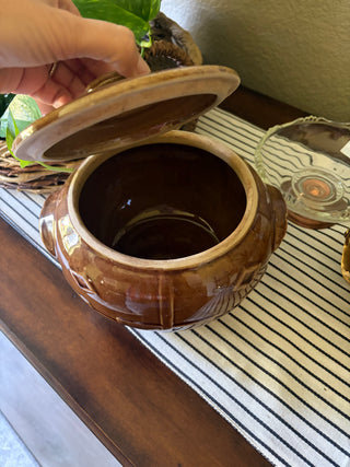 Vtg Brown Stoneware Bean Pot with lid - USA