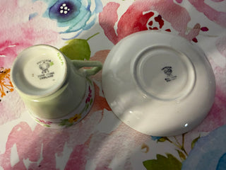 Vintage Teacup/SaucerVictoria Soft Green - posies