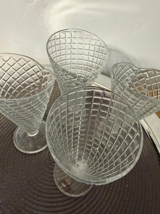 ROCCO BORMIOLI WAFFLE CONE GLASS Italy set of FOUR