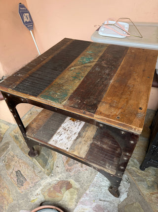 Metal and wood industrial table VV
