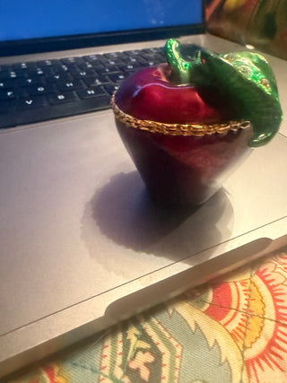 Apple Rhinestone leaf trinket box
