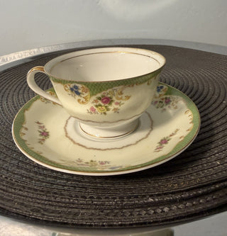 Vintage Tea Cup & Saucer Medina