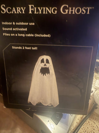 Spirt of Halloween Scary Flying Ghost