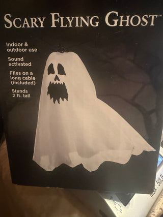 Spirt of Halloween Scary Flying Ghost