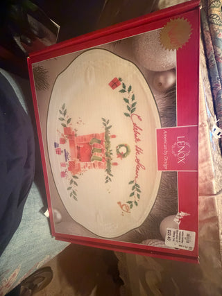 Lenox Holiday Inspiration & Illustration 10" Oblong Tray