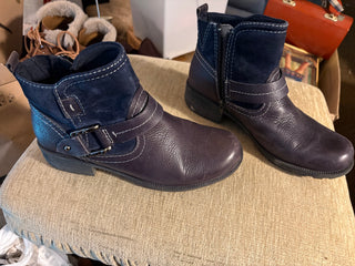 Earth Origins Paris Women's Ankle Boots  leather/suede