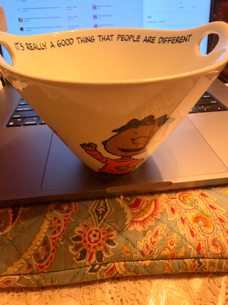 Snoopy / Peanuts Gang Ceramic Noodle Bowl