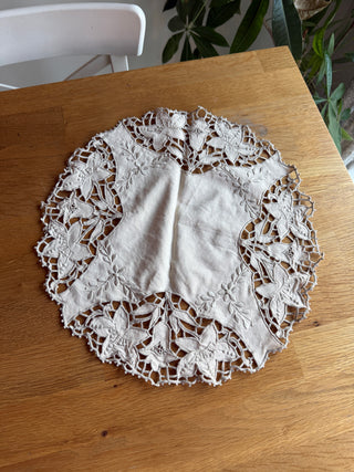Doily (14")