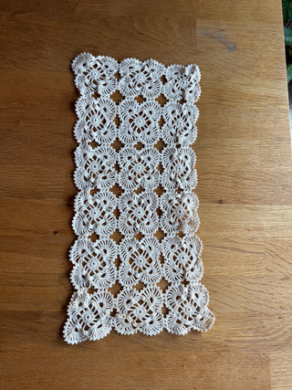 Rectangle Doily (17"x8")
