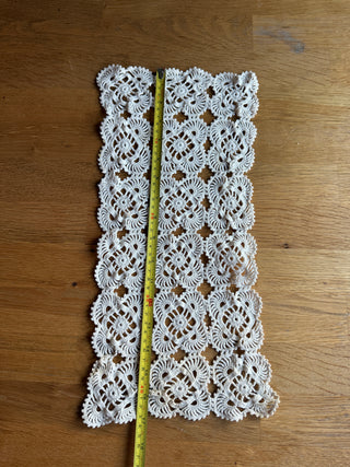 Rectangle Doily (17"x8")