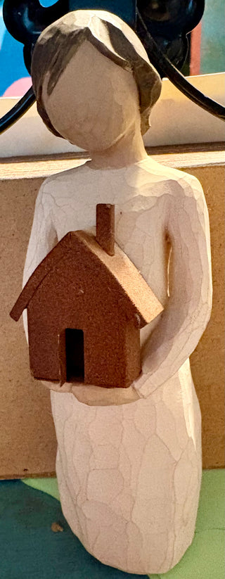 Vintage 2004 Willow Tree “Mi Casa”