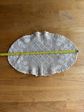 Oval Doily (14.5"x9.5")
