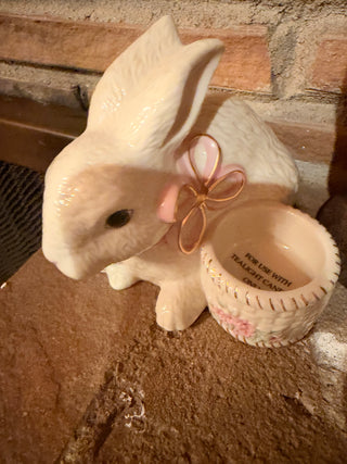 Lenox Occasions Easter Sitting Bunny Rabbit Votive Holder 24K Gold Accents