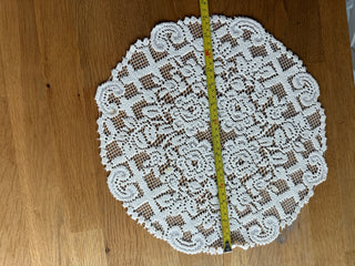 Doily (14") A