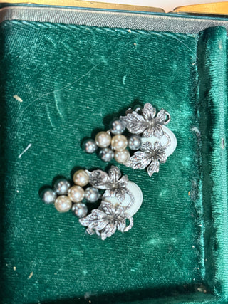 Sterling and culture peal clip on earrings