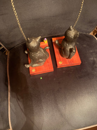 Vintage Cast Iron Bookends Cats