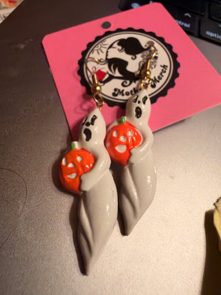 Vintage Halloween Ghost Earrings With Jack o lantern pumpkin dangling
