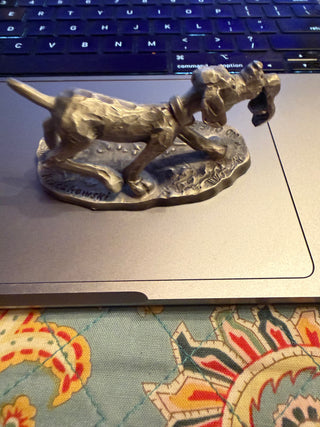 Hallmark Little Gallery Pewter  1975 Dog Figurine No one Else Can fill your shoes VV