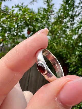 Artisan 925 Garnet? Ring Sz 7