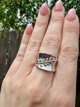 925 Leaf Vine CC Ring Sz 7