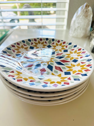 Heirloom Colorful 6 piece dish set (new)