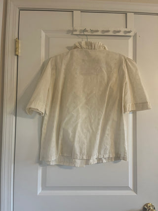 vtg eyelet blouse